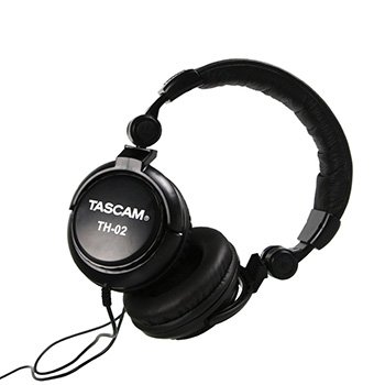 tascam-th02