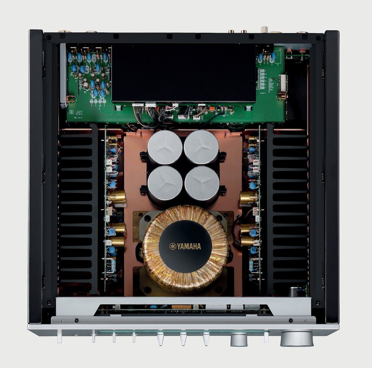 WHAT IS AN INTEGRATED AMPLIFIER?
